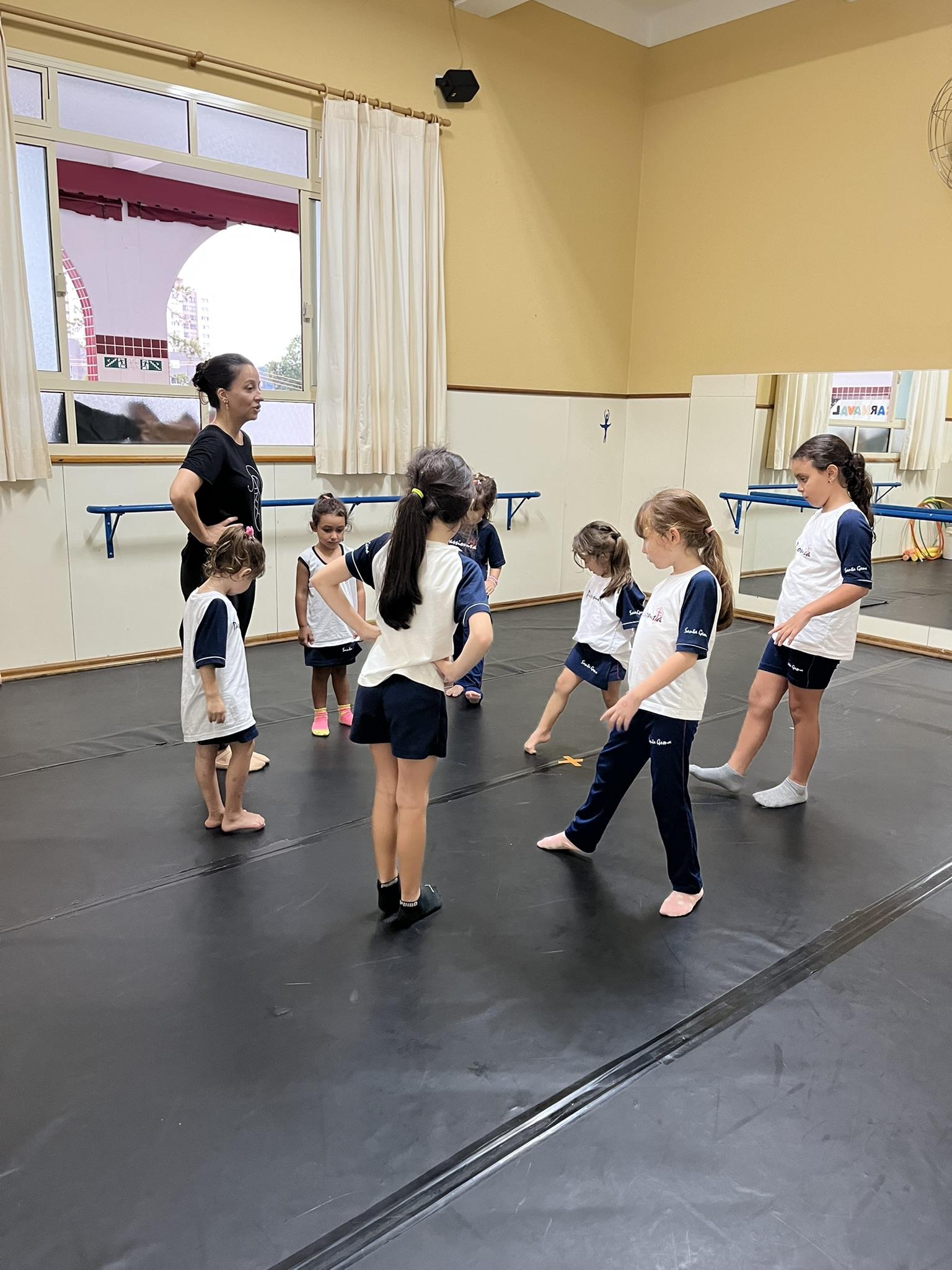 Ballet - Aula Experimental Santa Gema