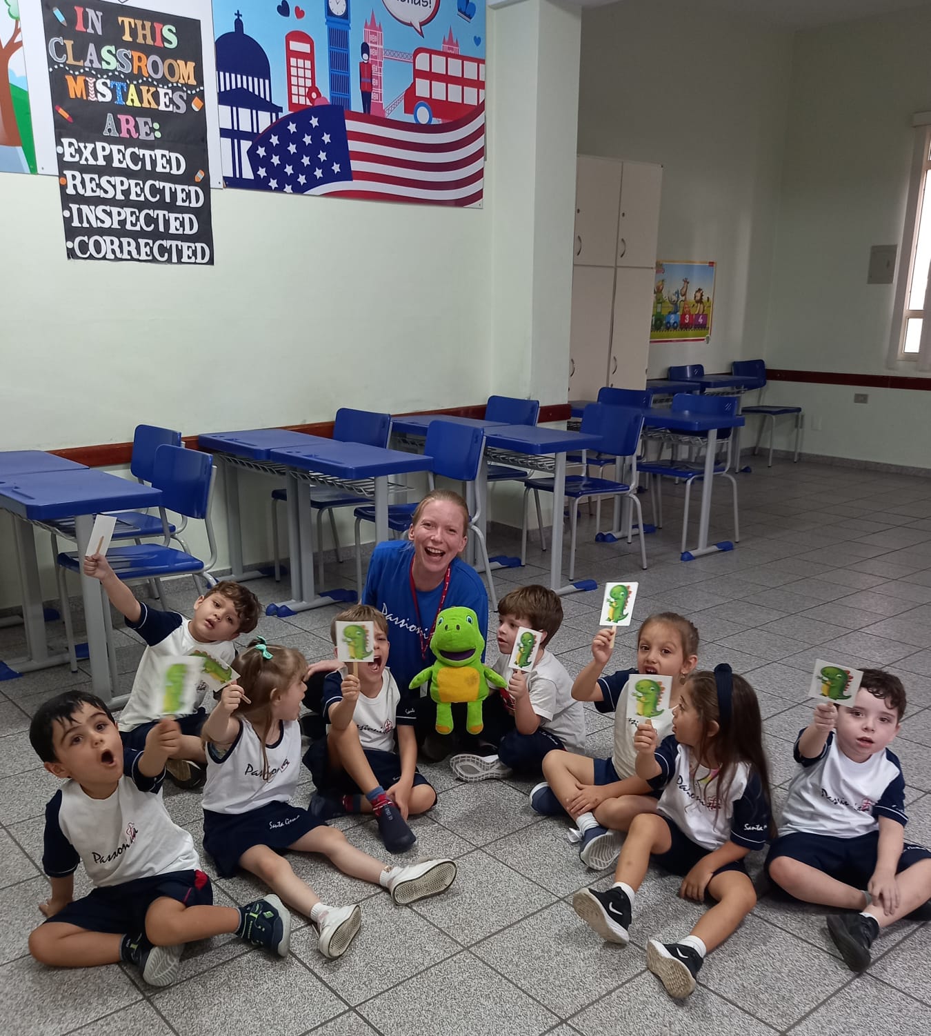 1� Aula de Ingl�s Santa Gema