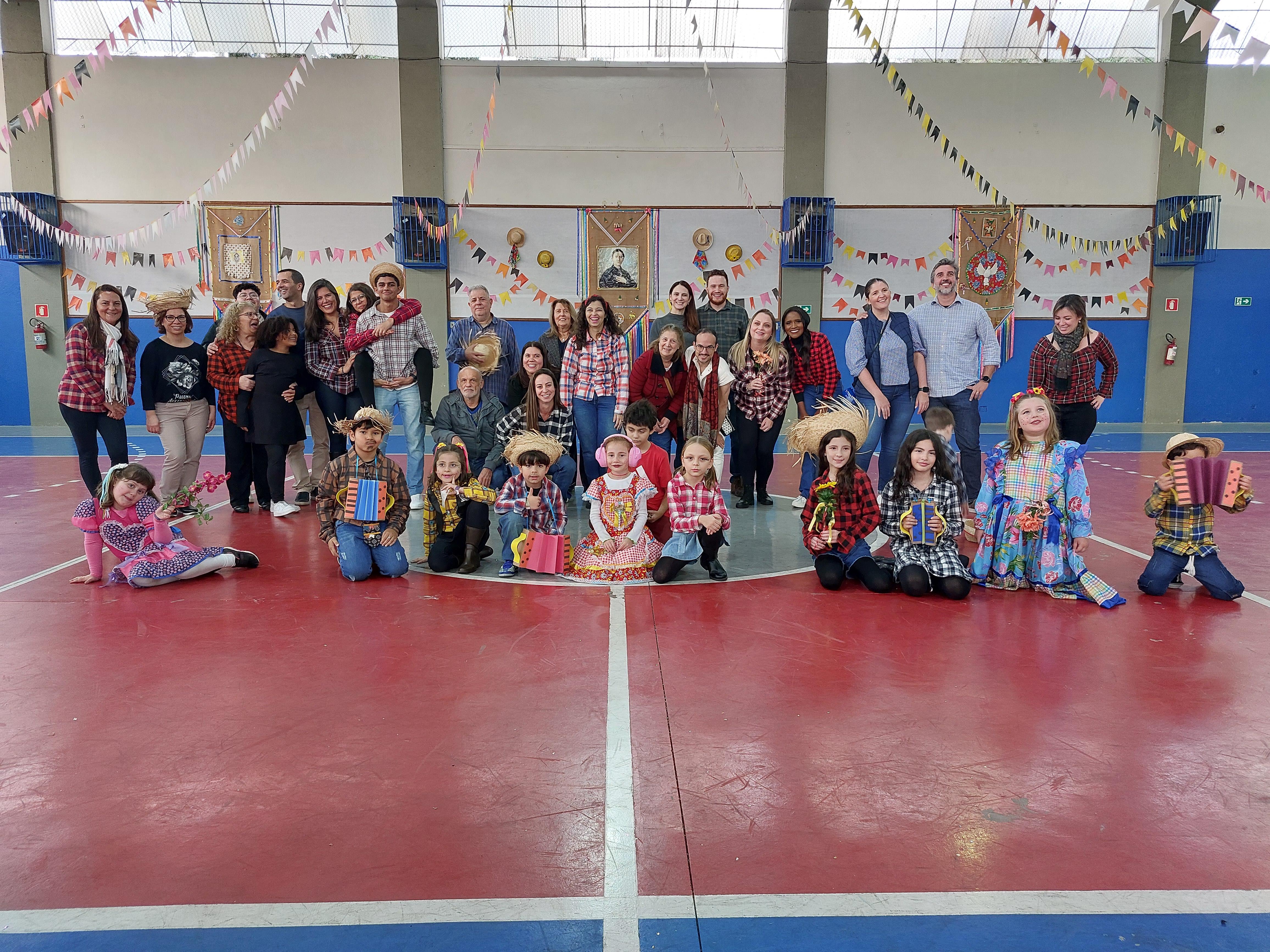 Contraturno - Festa Junina 2025 Santa Gema