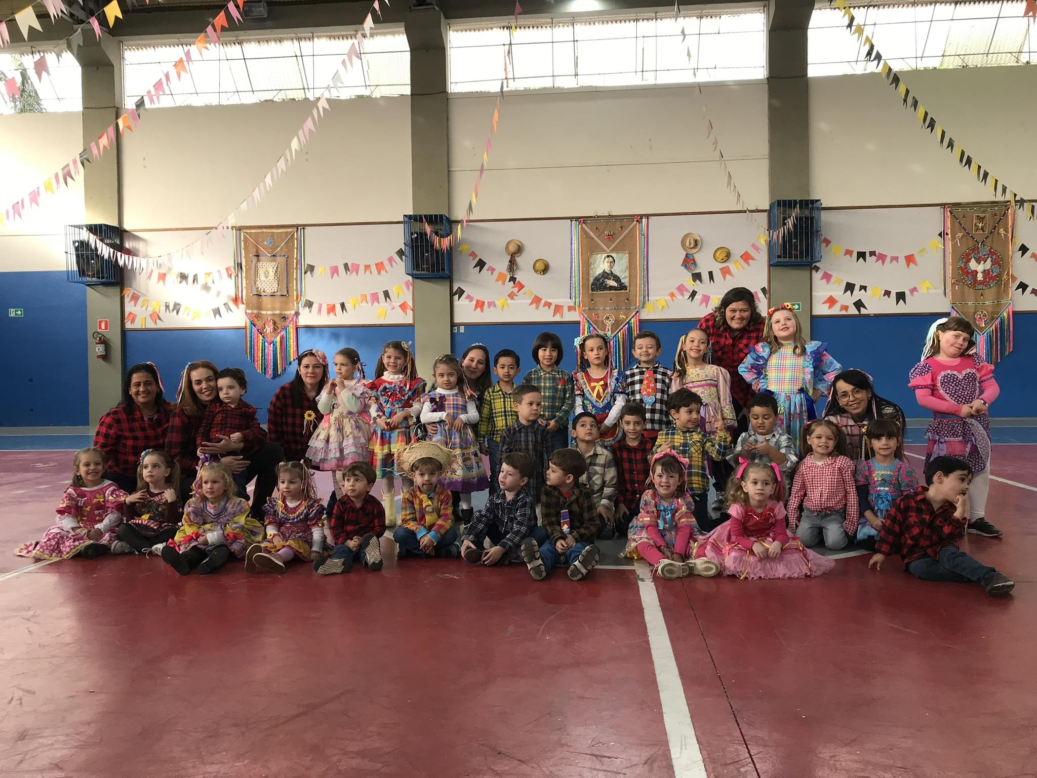 Educao Infantil - Festa Junina 2025 Santa Gema