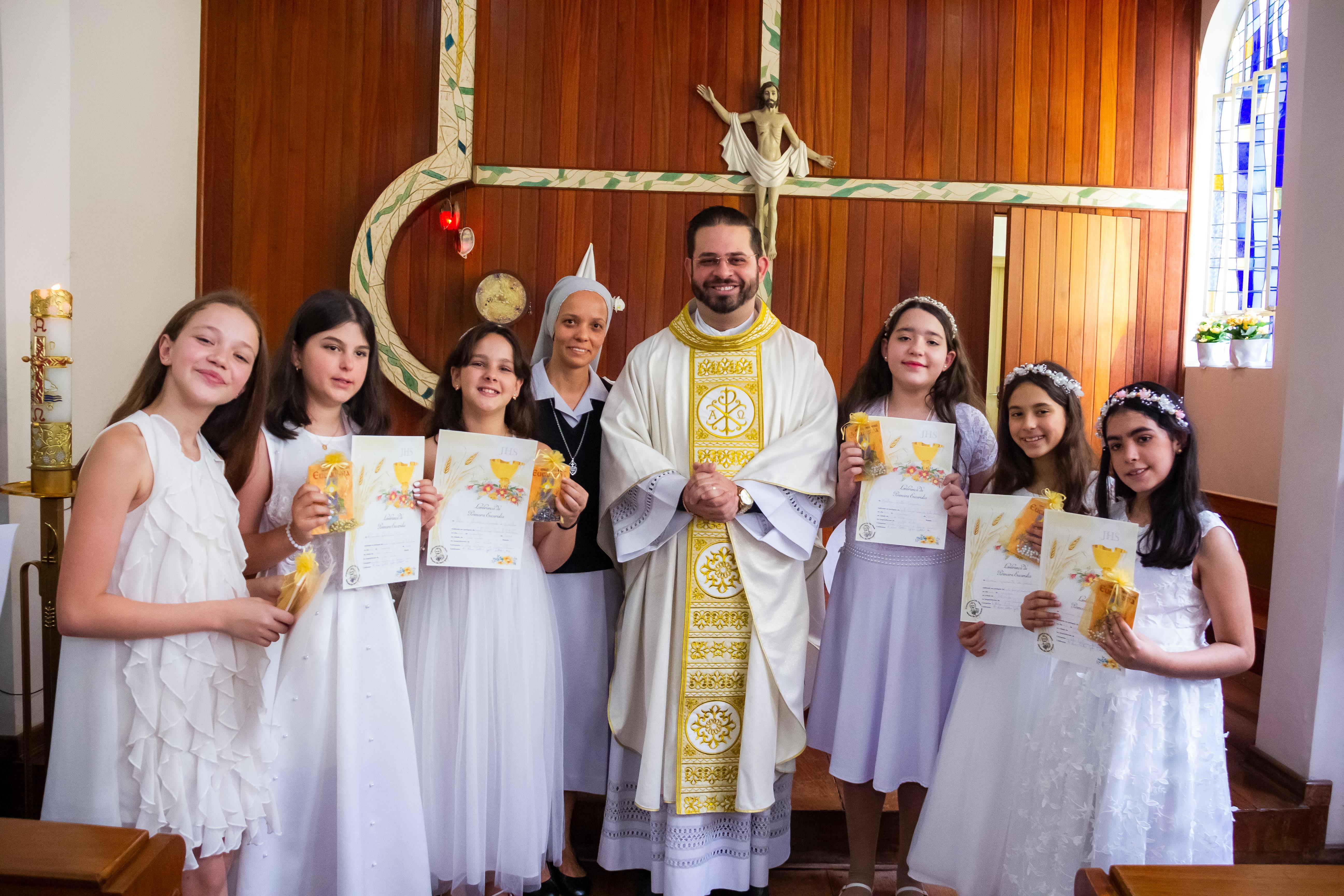 Primeira Eucaristia Santa Gema